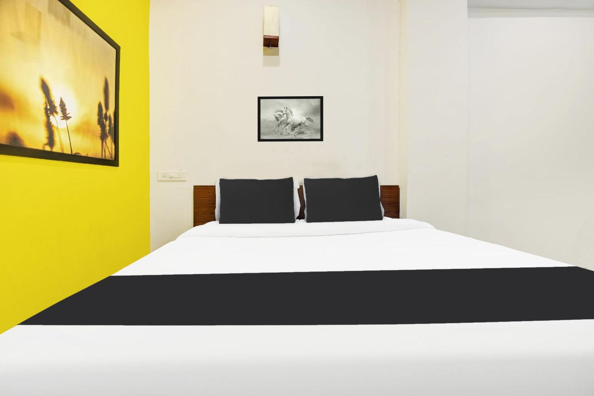 Super Hotel O Porvorim Near Mall De Goa Kültér fotó